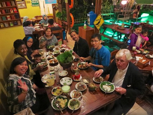 Jakarta 2014 and eating with the Ministry of Finance friends